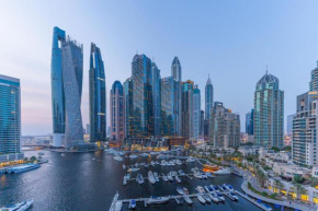 Avant Marina 2BR with Amazing Views